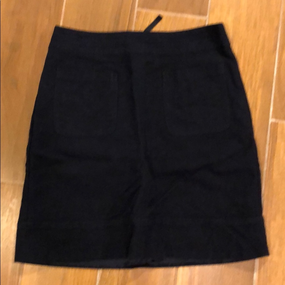 Boden Dorchester navy skirt